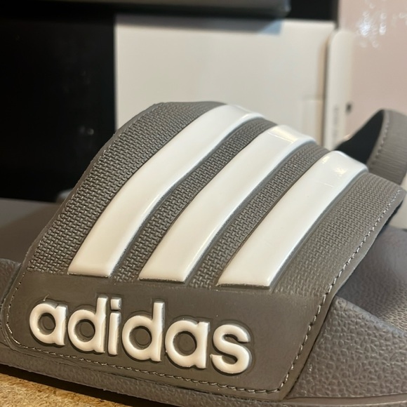 Adidas Adilette Shower Slides Sandals Shoes grey Pool B42212 new Mens Size 10 main image 10